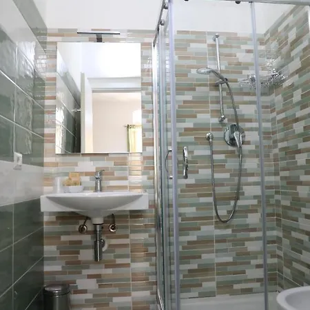 Vicky's House Frühstückspension Parghelia